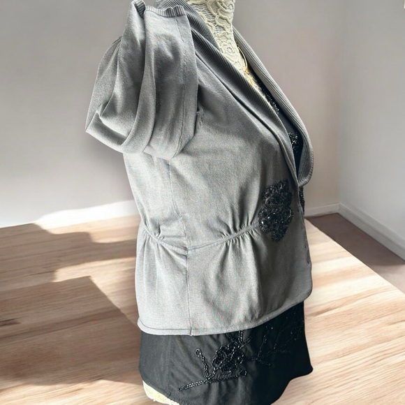 White House Black Market Grey Silk Blend Beaded cardigan Women's XL Elegant Chic - Picture 3 of 10